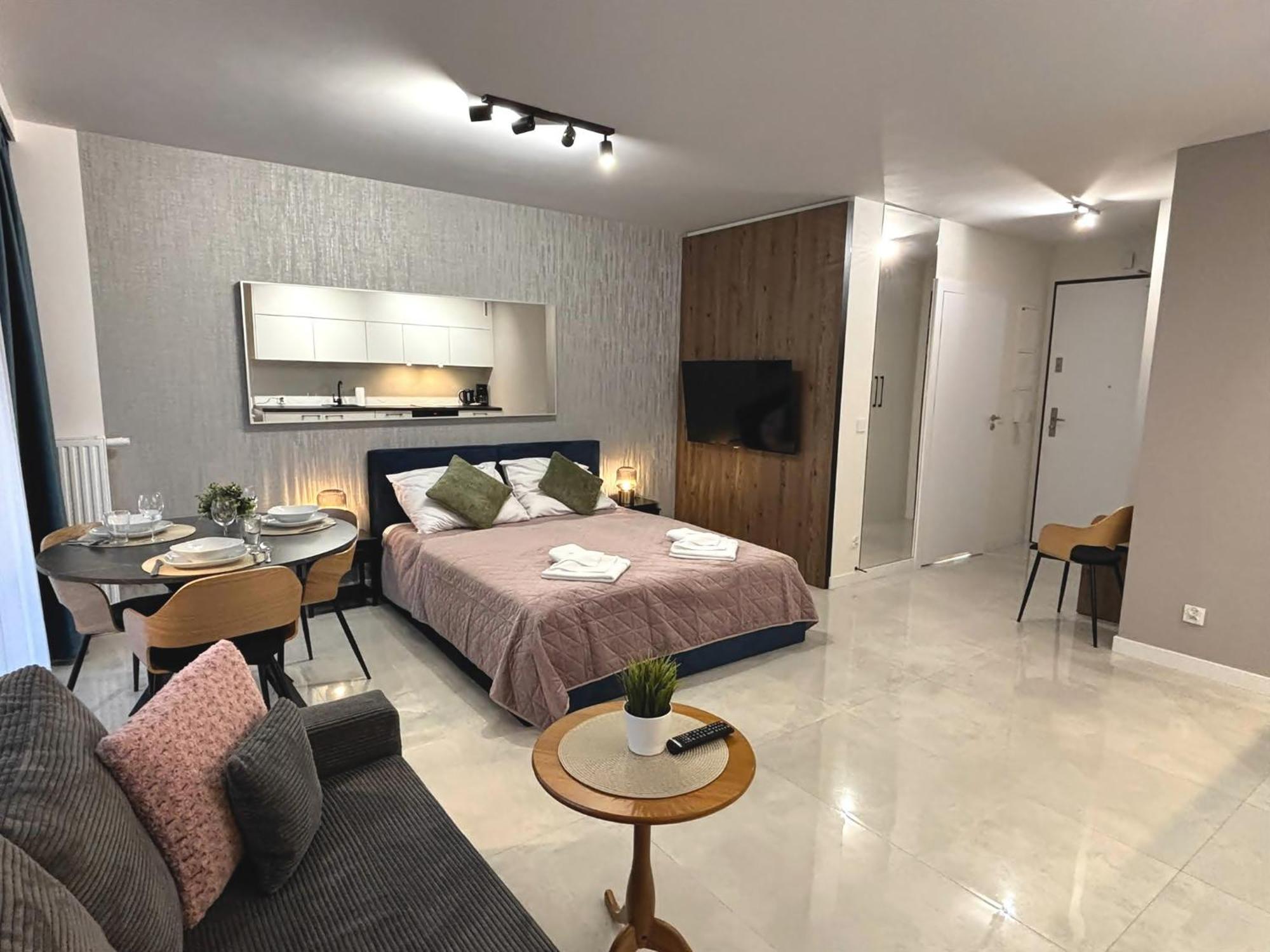 Sun Towers - Apartamenty Bryza - Apartamenty Z Parkingiem Swinoujscie Bagian luar foto
