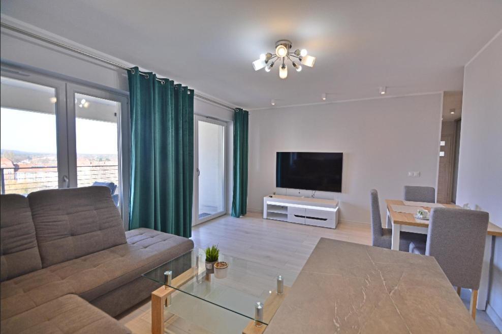 Sun Towers - Apartamenty Bryza - Apartamenty Z Parkingiem Swinoujscie Bagian luar foto