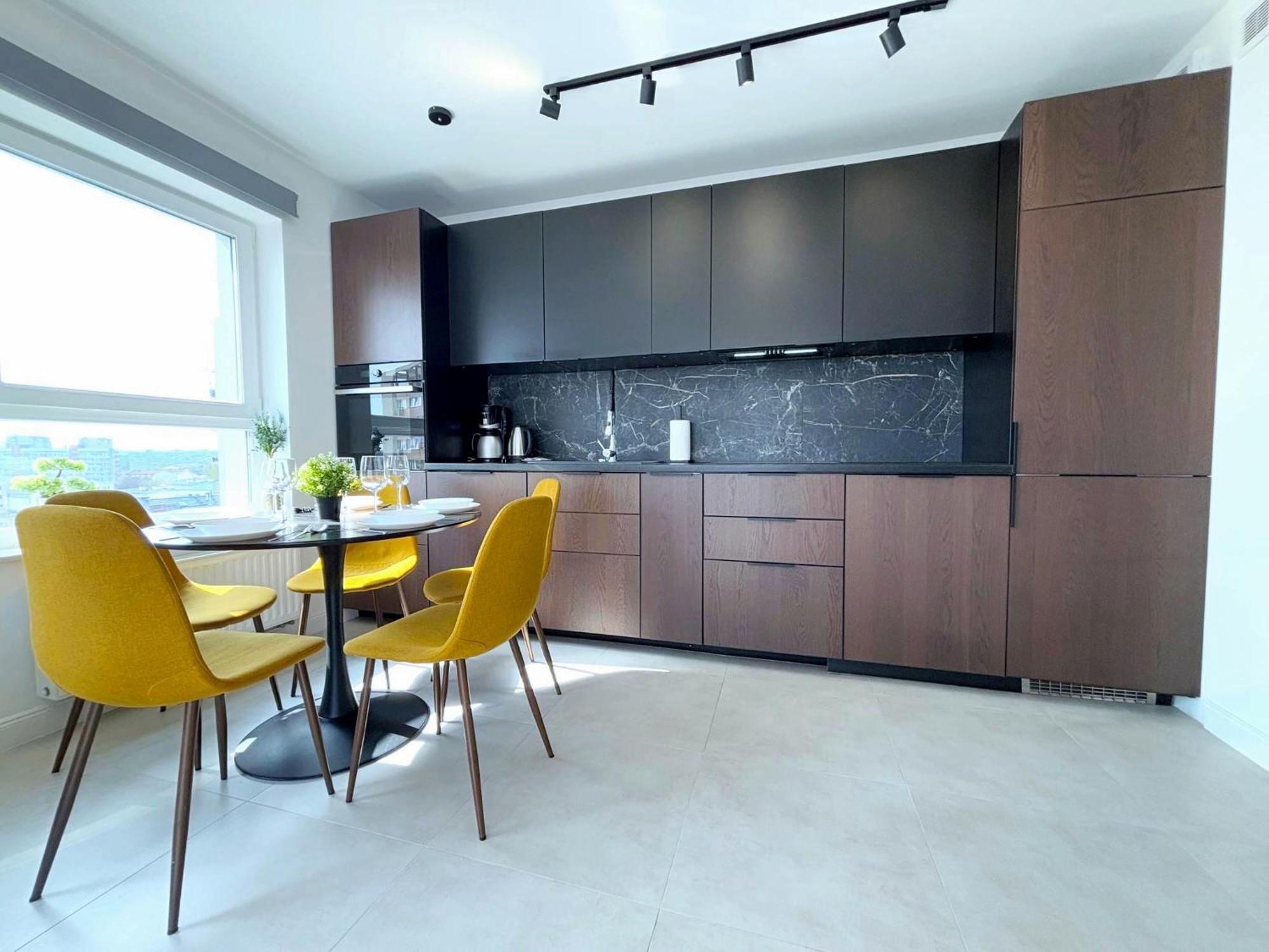 Sun Towers - Apartamenty Bryza - Apartamenty Z Parkingiem Swinoujscie Bagian luar foto